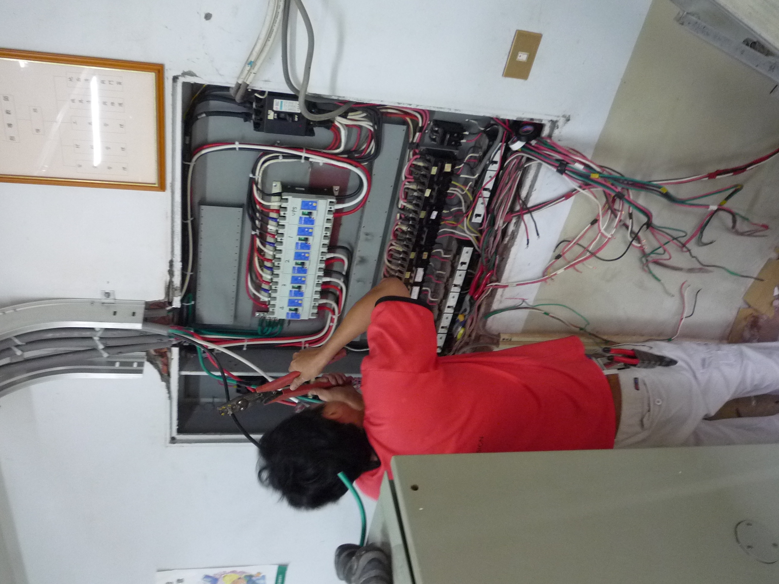 20150807 機械科工廠電力改善