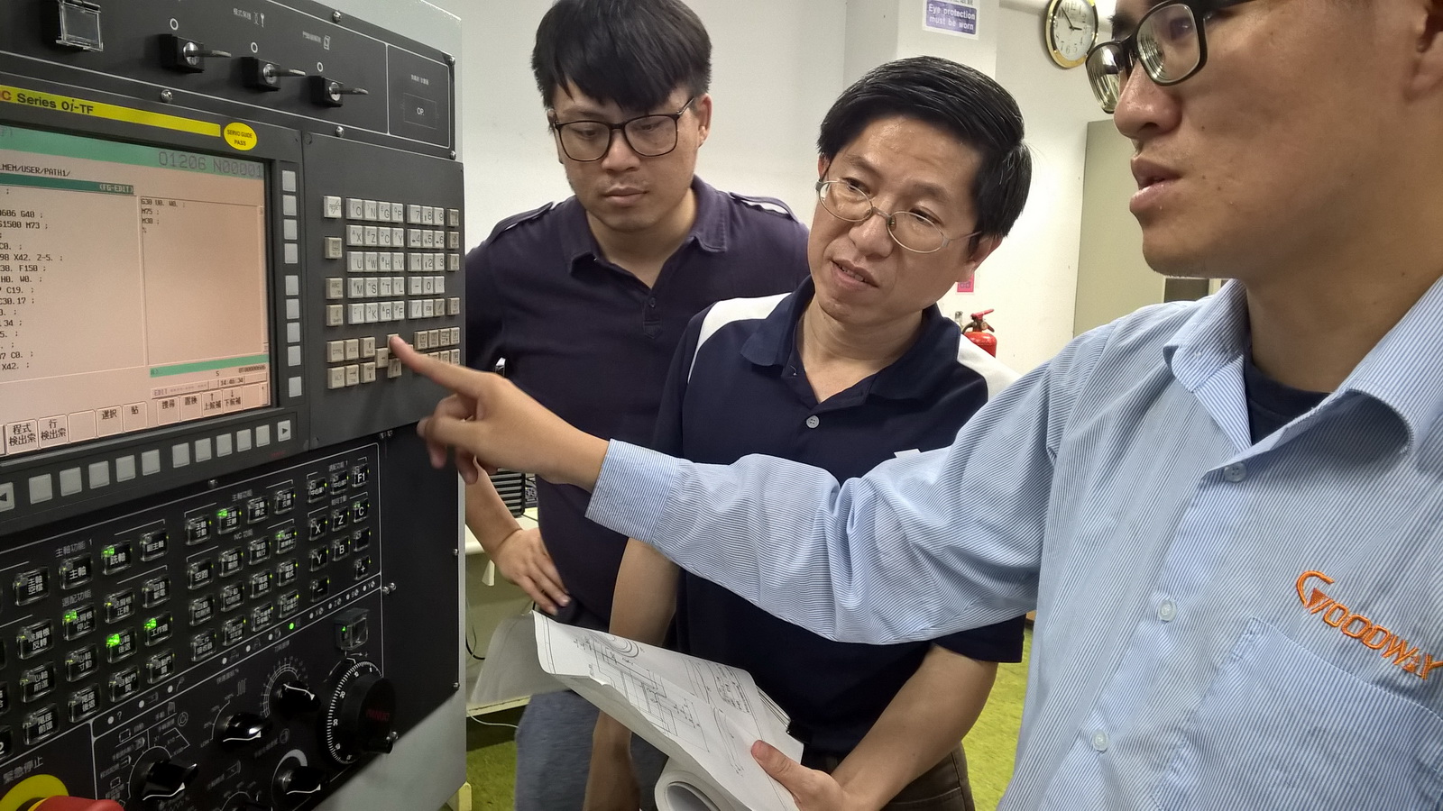 20160415 CNC多軸加工機~程泰工程師-2