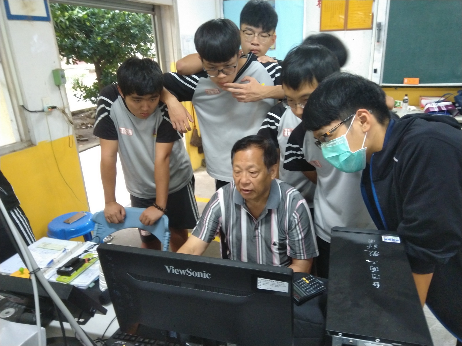 20181012 專業人士郭裕敏老師~CNC車床授課