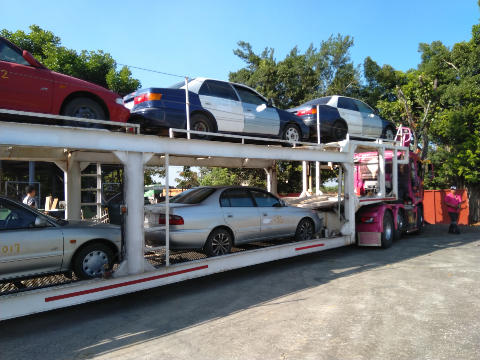 20181108 旗山農工捐贈~實習車輛8台