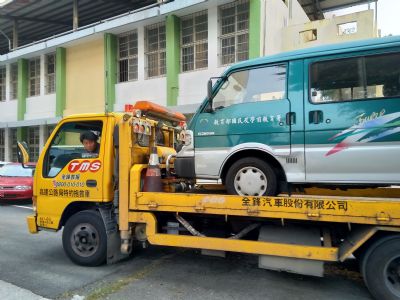 20190226 國教署贈車1輛